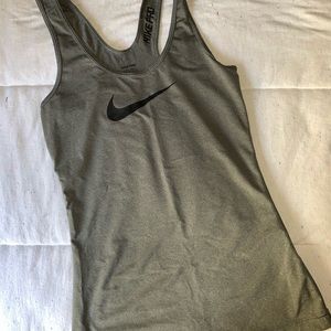 Nike workout tank top